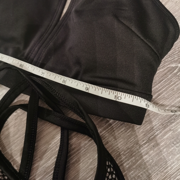 NWOT 2/$10 - Sports bra NWOT in XS and size  0 - Picture 2 of 6